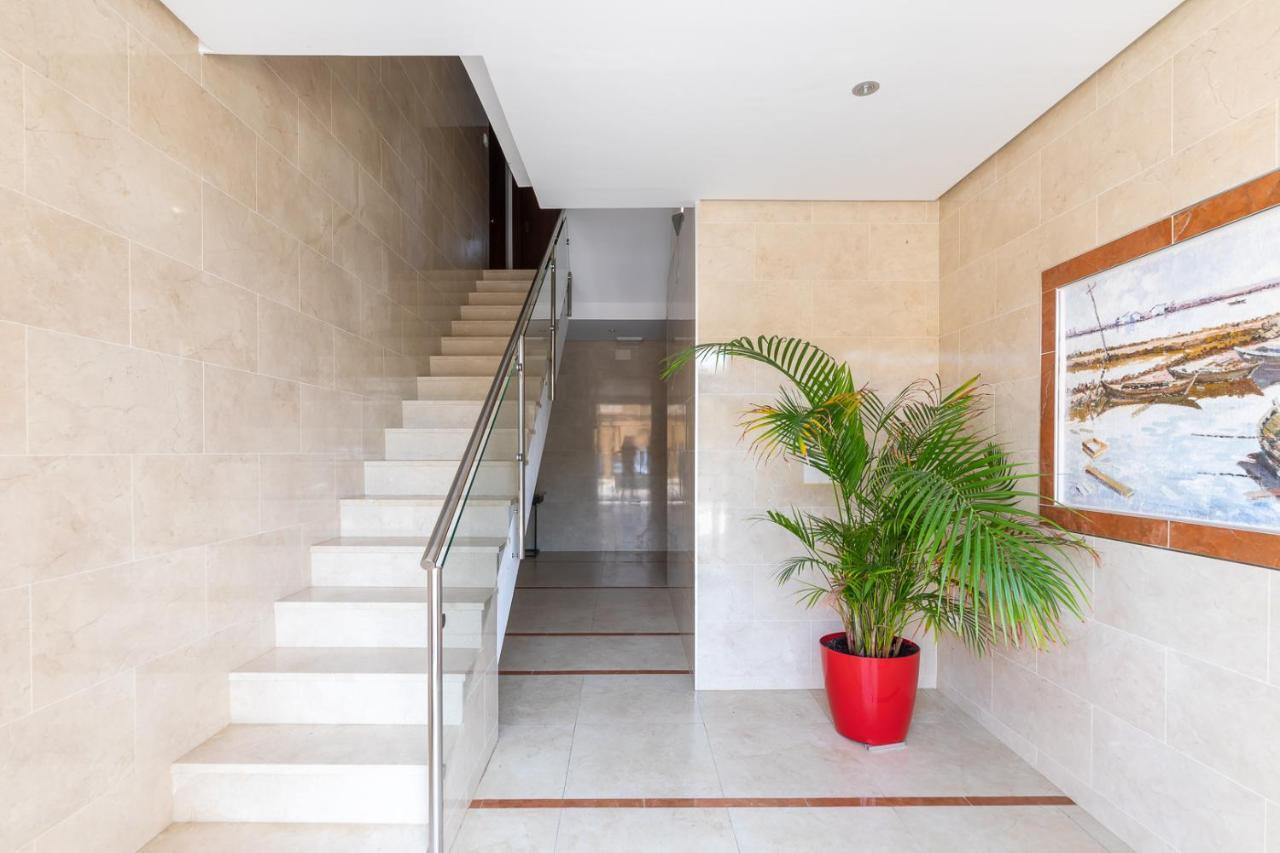 Isola Beachside Apartment Valencia Exterior photo